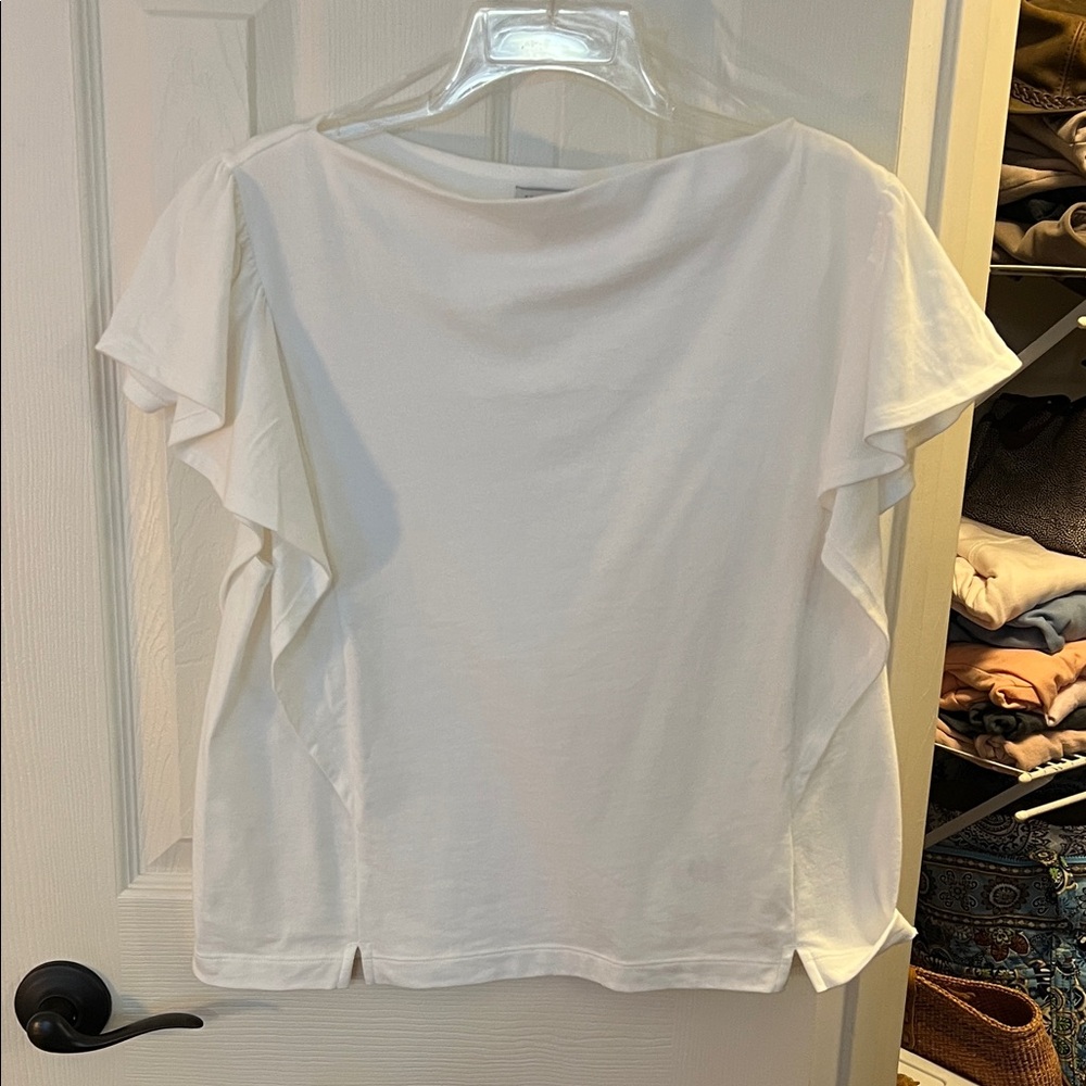 Chic White Women's Short Sleeve Top; Size Large